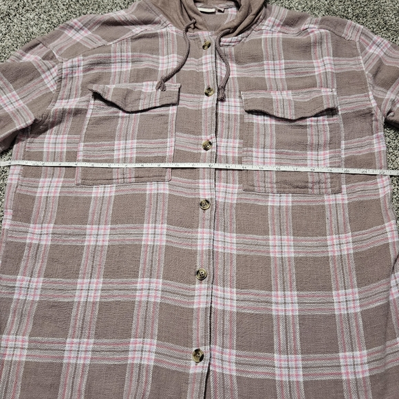 Hooded Flannel Shirt / Shacket - Picture 13 of 16